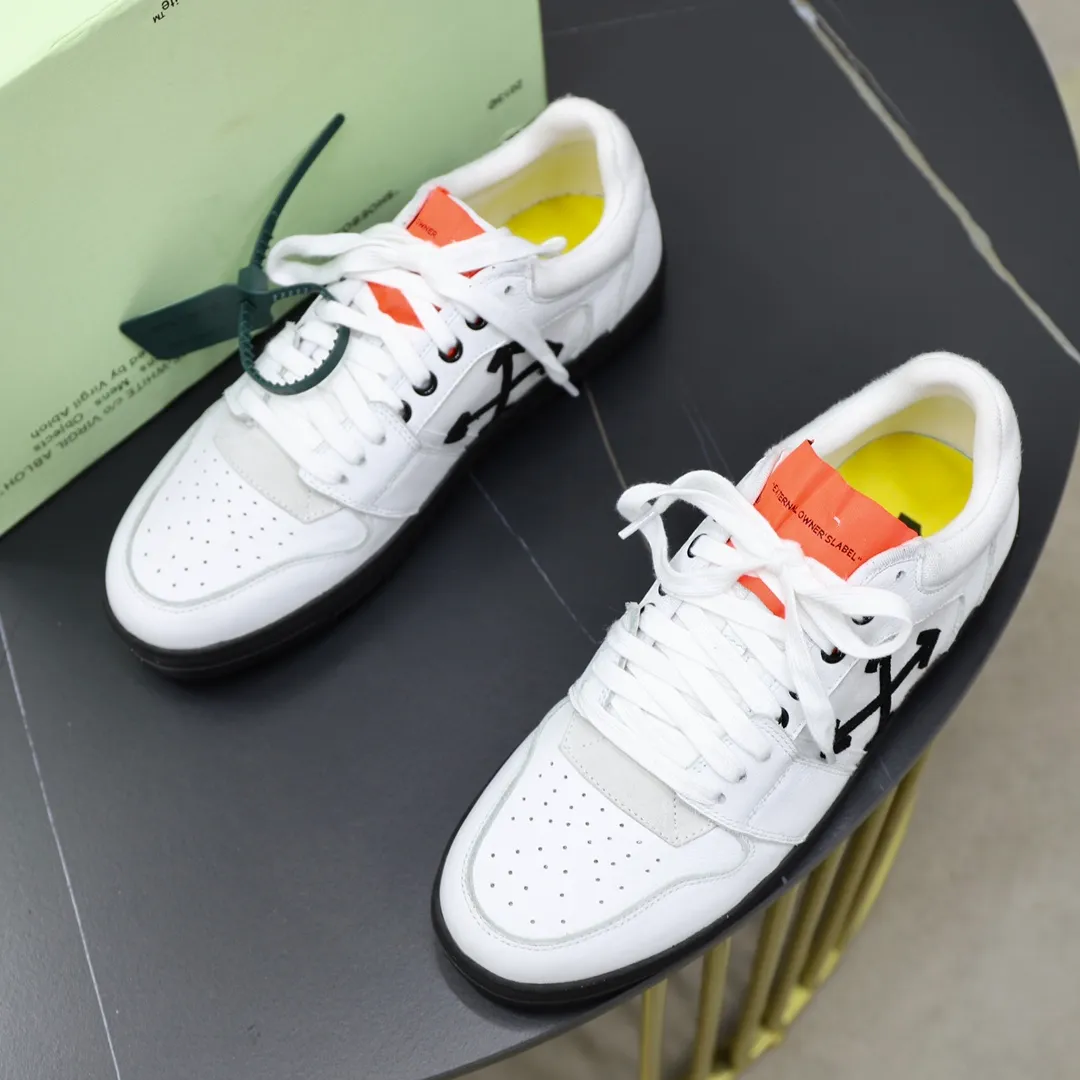 Men's shoes: 462💰💶【off-white】👫 Original one-to-one replica, high-end quality🥳The latest model has not been listed on the official website yet, the top version. Fabric: Imported original leather splicing Lining: Imported breathable mesh Outsole: Original rubber soft, light and wear-resistant Outsole Male 38-44 (customized for 45 and 46)